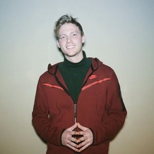 Meet your Posher, Cameron